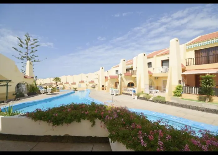 Апартаменти - 2 Bedroom Large Duplex With Double Terrace *