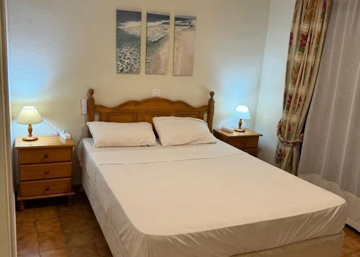 - 2 Bedroom Large Duplex With Double Terrace Адехе